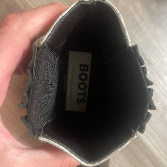 *SOLD*Golden Goose Western Booties - Picture 6 of 10